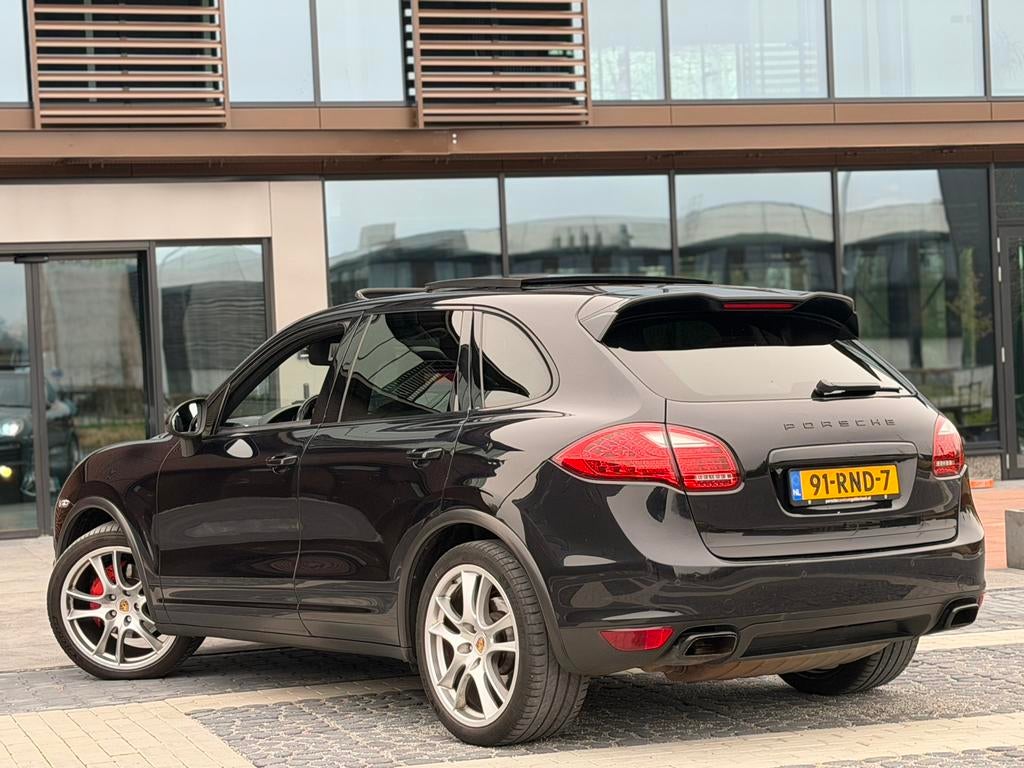 BLACK Porsche Cayenne 3.0 D V6 240PK+ TV’s-2xPano-21”4x4 SUV, Automaat, Cayenne, Zwart, 2500 kg
