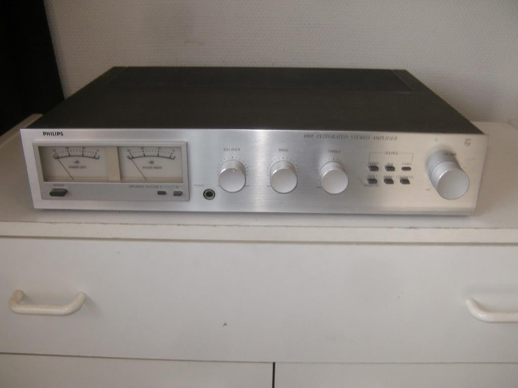 Philips versterker type F4202 (vintage), Audio, Tv en Foto, Versterkers en Receivers, Gebruikt, Ophalen, Overige merken, Minder dan 60 watt