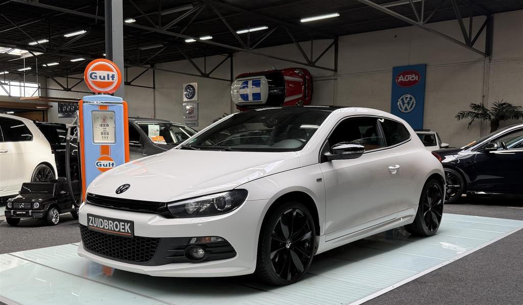 Volkswagen Scirocco 1.4 TSI Maxton! Cruise! Navi! Clima!, Gebruikt, 4 cilinders, 1290 kg, Origineel Nederlands