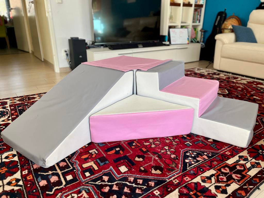 Zachte Speeltrap met Glijbaan, Ophalen of Verzenden, Zo goed als nieuw, Overige typen