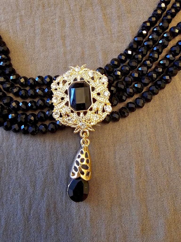 Marokkaanse Luxe zwarte sieradenset met gouden details, Verzenden