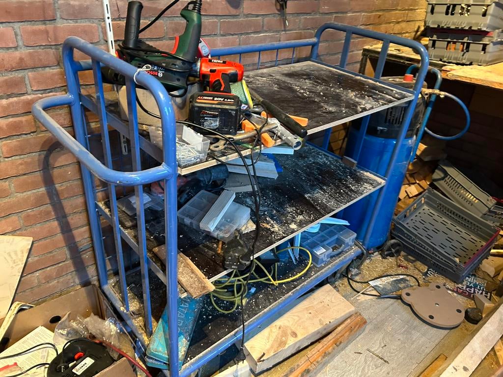 Gereedschap kar op wielen, Ophalen, Gebruikt