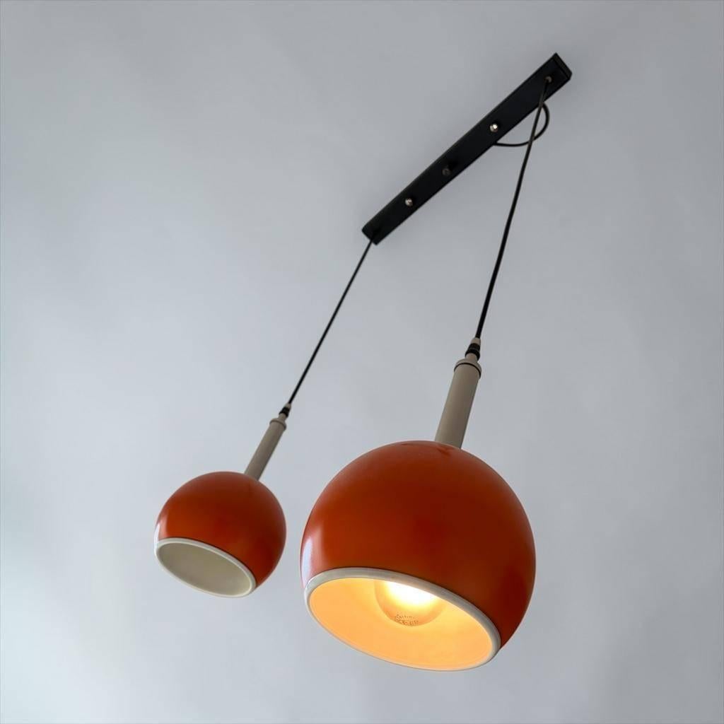 Vintage oranje eye ball luster / hanglamp met 2 lichtpunten, Ophalen