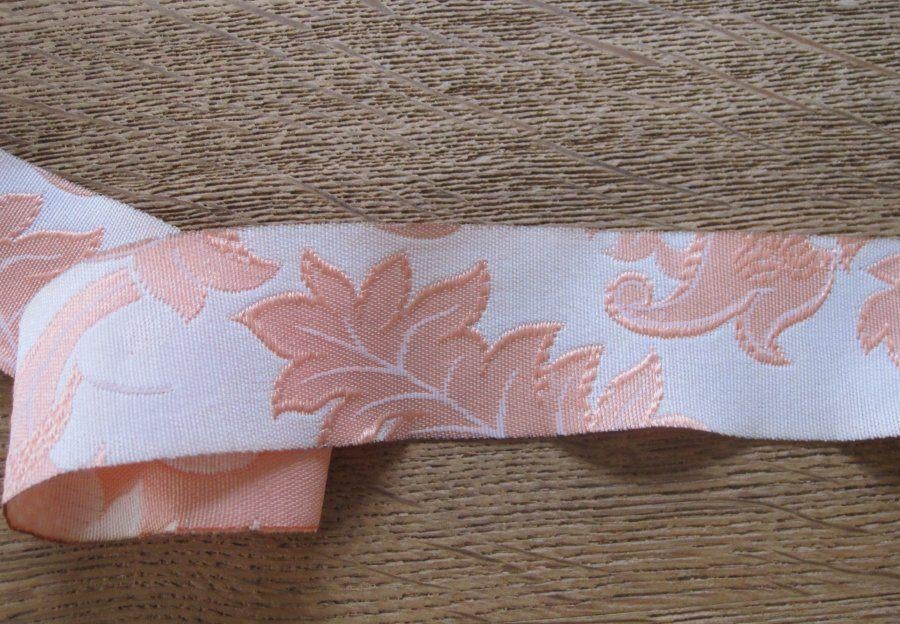 Antiek sierband, zalmkleurig motief, Ophalen of Verzenden, Nieuw, Lint, Band of Elastiek