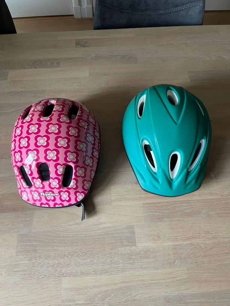 Kinder fietshelmen, Ophalen, Zo goed als nieuw, Overige maten