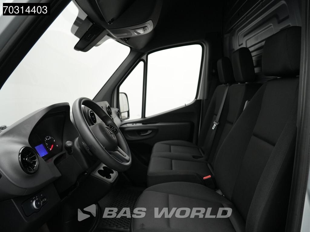 Mercedes Sprinter 215 CDI Automaat L2H2 150PK Airco Camera P, Automaat, Stof, Gebruikt, Euro 6