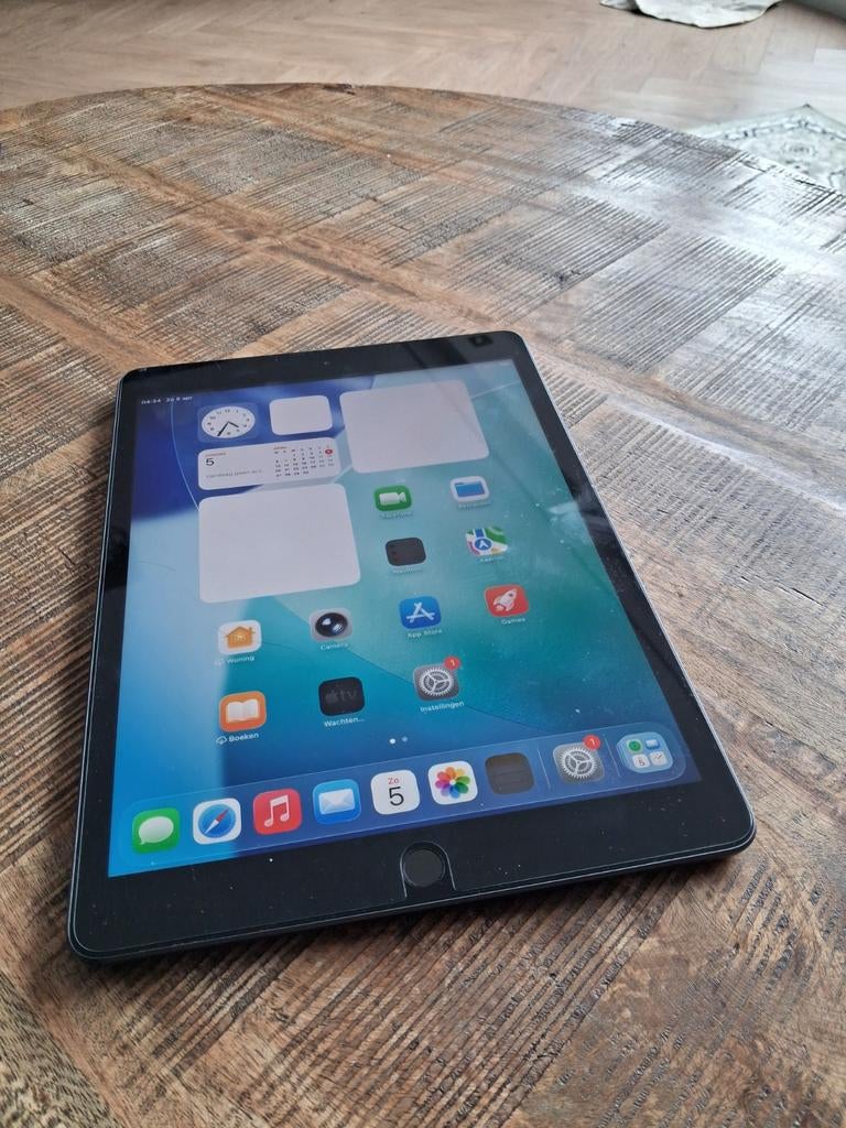 Apple iPad generatie 8, Computers en Software, Apple iPads, 10 inch, 32 GB, Apple iPad, Ophalen of Verzenden