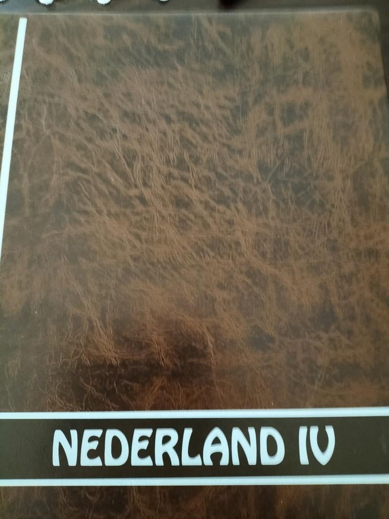 Album met jaarcollecties 2001 t/m 2009 postfris, Postzegels en Munten, Postzegels | Nederland, Verzenden, Na 1940, Postfris