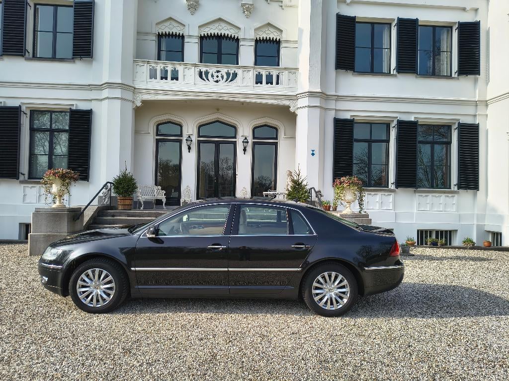 Volkswagen Pheaton 4.2 V8 2009 Zwart 5 zitter, Automaat, 4172 cc, 2159 kg, Zwart