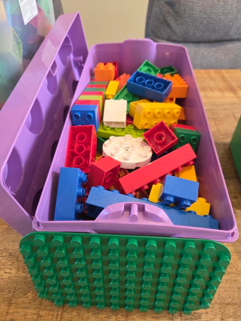 Duplo doos met ruim 1,3 kg blokken en bouwplaatje, Ophalen of Verzenden