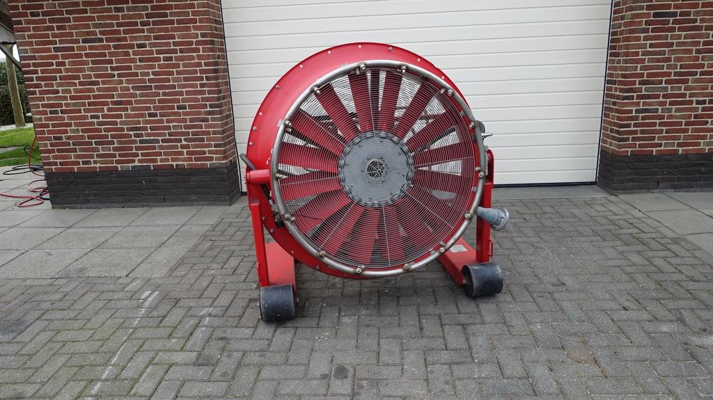 Hytrans Systems Watersproei ventilator, Zakelijke goederen, Agrarisch | Werktuigen, Overige, Beregening en Drainage