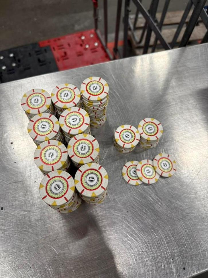 Casino / Poker chips +_ 5770 stuks), Ophalen, Zo goed als nieuw