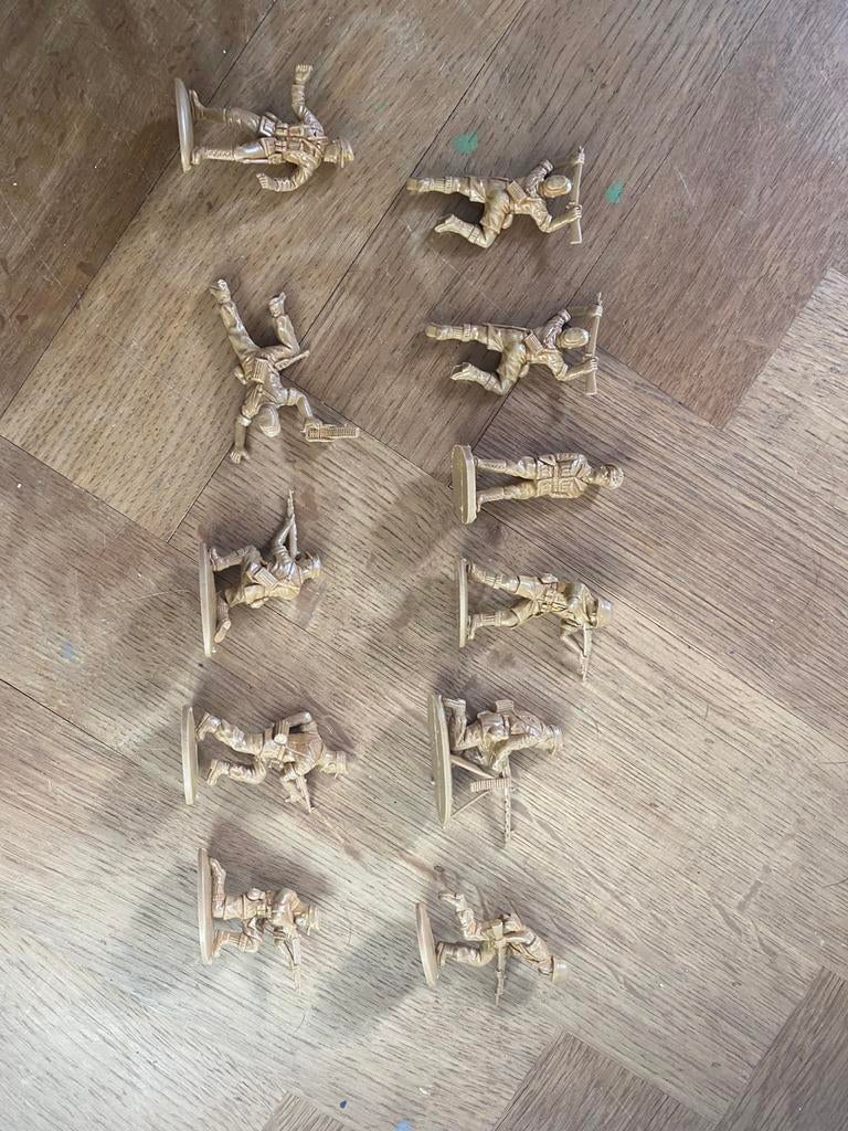 Matchbox WO II Africa Korps 1:32, Hobby en Vrije tijd, Modelbouw | Figuren en Diorama's, Zo goed als nieuw, Figuur of Figuren