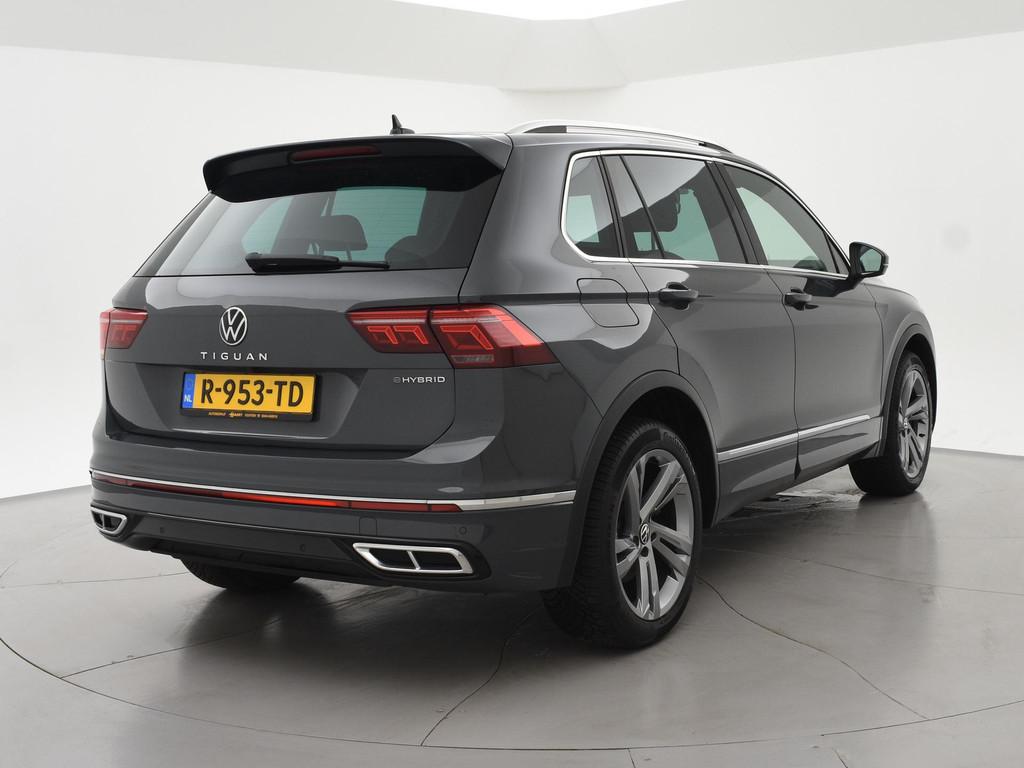 Volkswagen Tiguan 1.4 TSI 245 PK EHYBRID 2X R-LINE + DIGITAL, Auto's, 1716 kg, Stof, Euro 6, 4 cilinders
