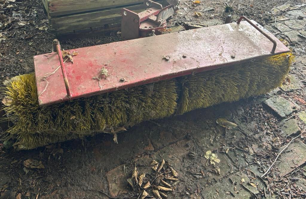 Sneeuwschuif Rolbezem borstel veegmachine borstelmachine, Ophalen, Gebruikt