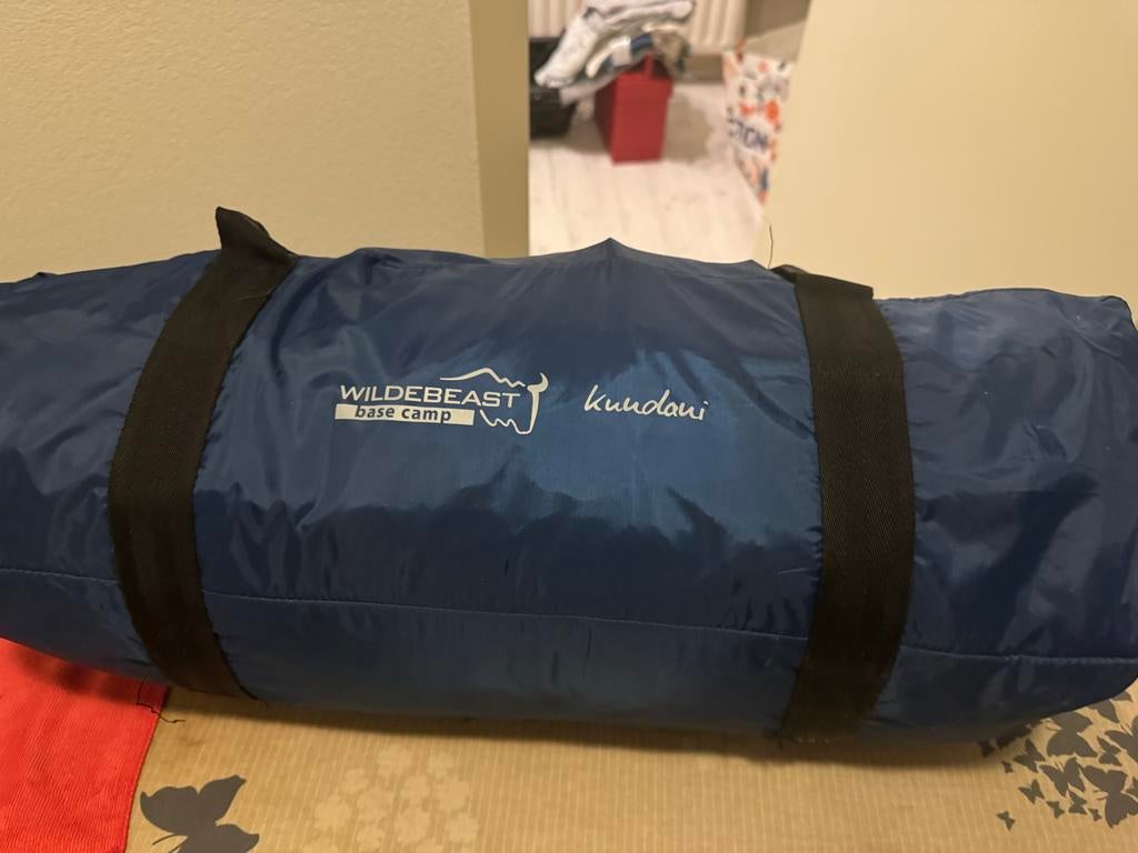 Wildebeest Kundani Base Camp Tent, Caravans en Kamperen, Ophalen, Zo goed als nieuw, Tot en met 2