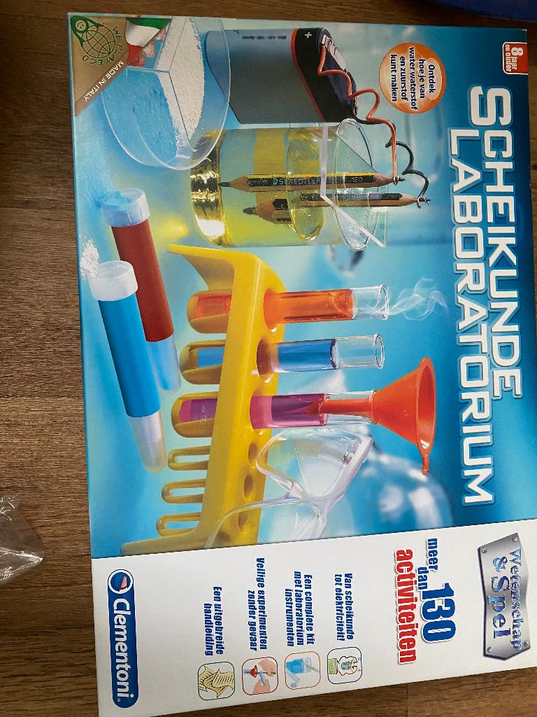 Scheikunde laboratorium, Ophalen, Gebruikt, Ontdekken