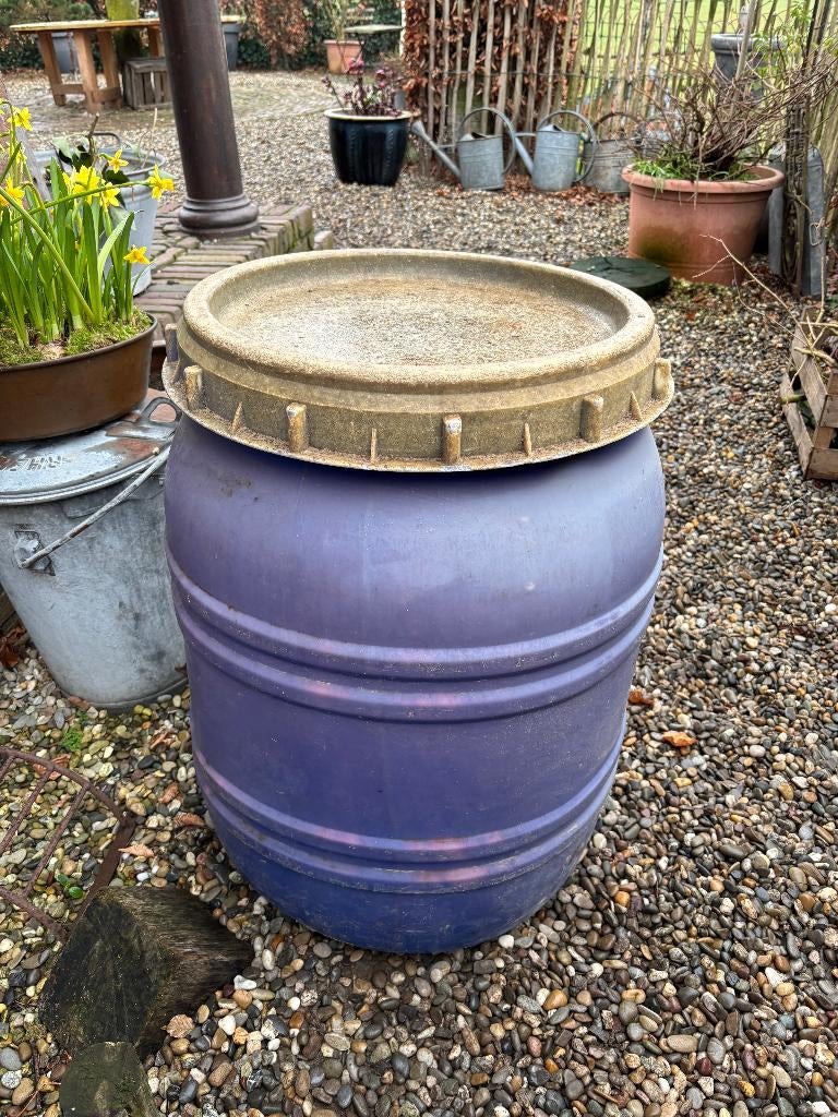 Voerton 100 liter met schroef deksel, Ophalen, Vee