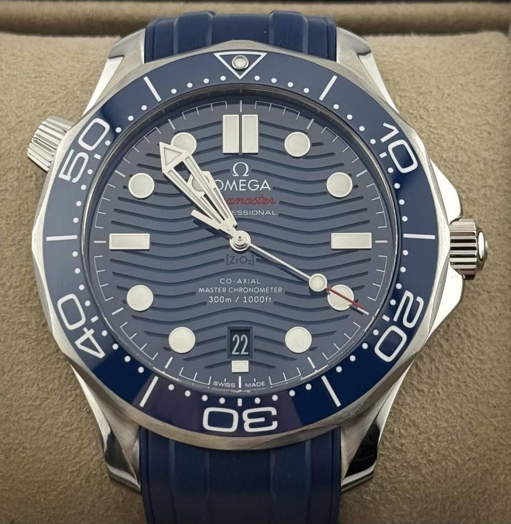 Omega Seamaster 300M Diver 210.32.42.20.03.001, Ophalen, Staal, Polshorloge, Overige materialen
