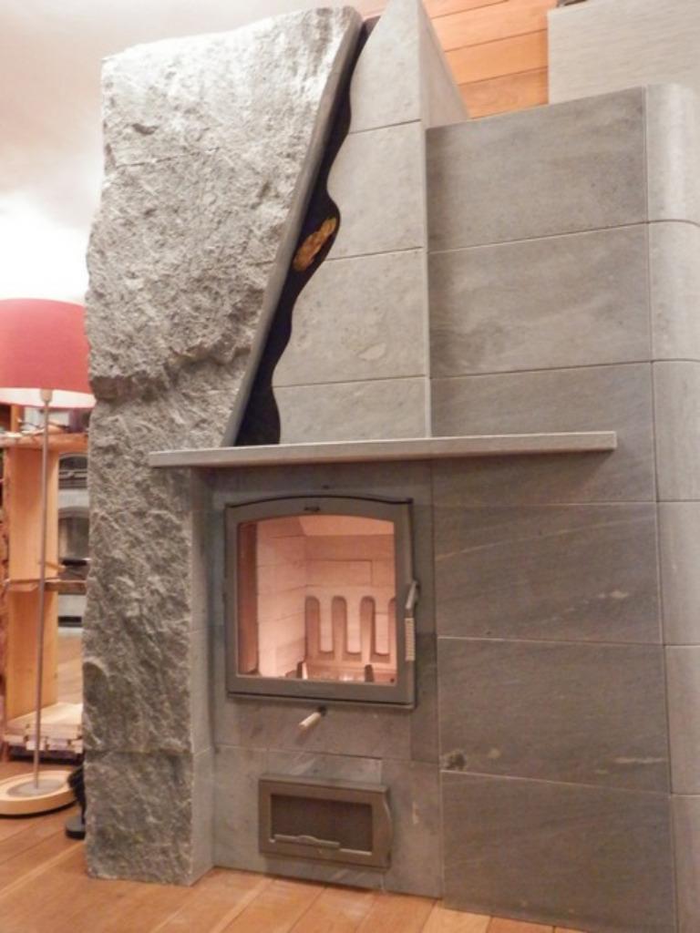 Nunnauuni Mammutti speksteenkachel speksteen, Ophalen, Houtkachel, Zo goed als nieuw, Vrijstaand