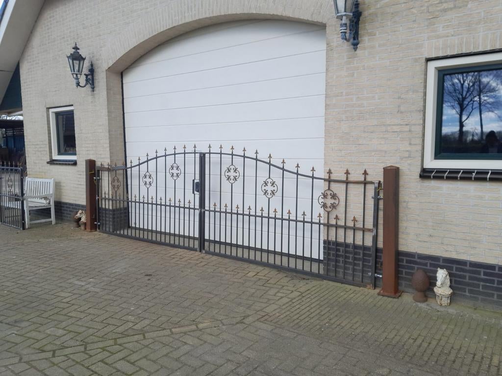 Heel mooi sierhekwerk, Ophalen