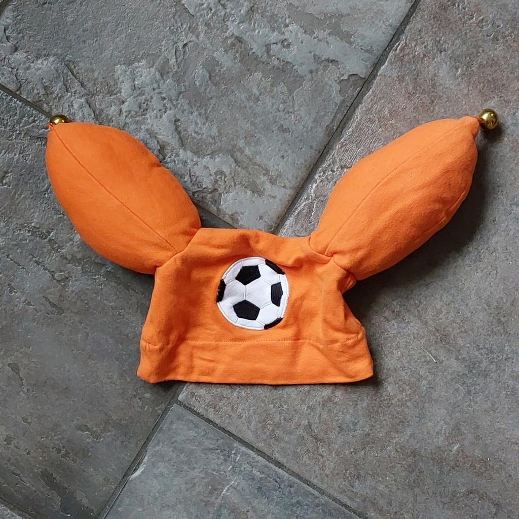 Kabouter plop muts voetbal met belletjes, Ophalen of Verzenden, Zo goed als nieuw, Jongen of Meisje