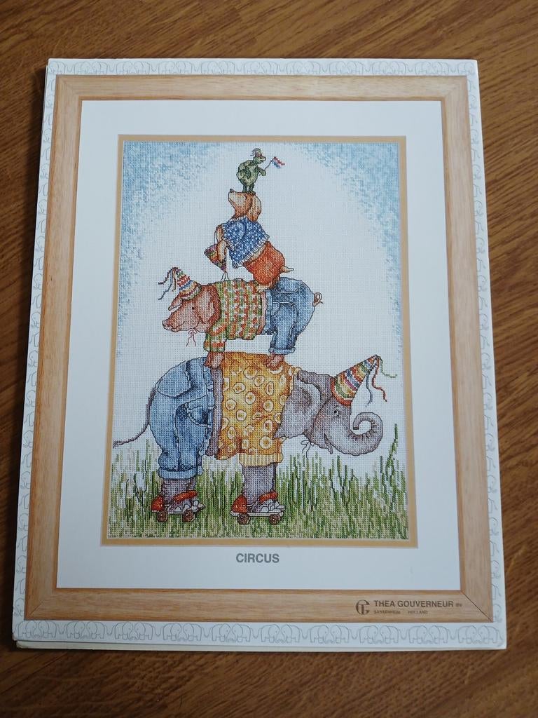 Borduurpatroon Dieren - Thea Gouverneur Circus, Ophalen of Verzenden, Zo goed als nieuw, Handborduren, Patroon