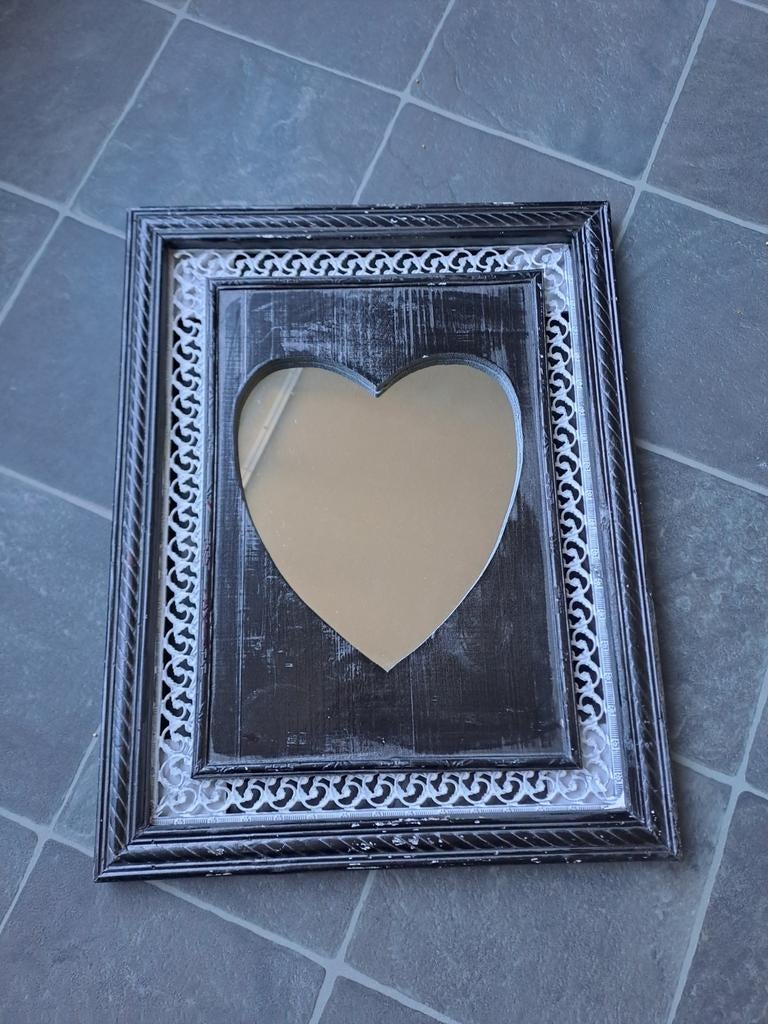Mooie spiegel met hartvorm, Huis en Inrichting, Woonaccessoires | Spiegels, Minder dan 50 cm, Gebruikt, Ophalen of Verzenden, N.v.t