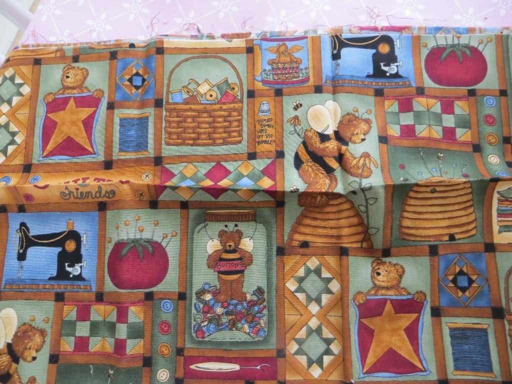 stof/patchwork/quilt/katoen/beertje/Quilting Bees/, Hobby en Vrije tijd, Stoffen en Lappen, Bruin, Nieuw, Ophalen of Verzenden