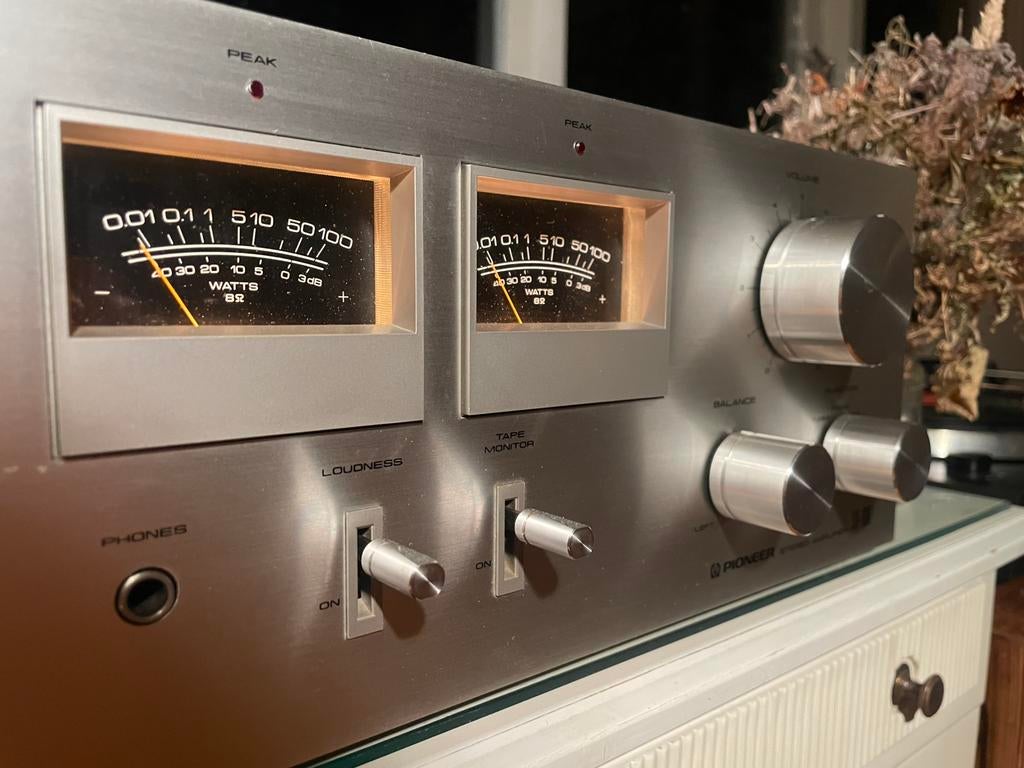 Pioneer SA-606 – vintage geïntegreerde versterker – VU meter, Ophalen of Verzenden, Versterker
