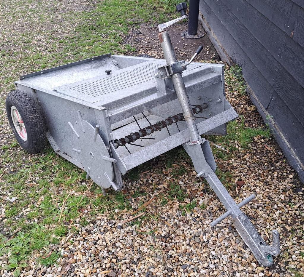 Paddock cleaner, mestraper, mestkar, Dieren en Toebehoren, Ophalen, Zo goed als nieuw, Overige soorten