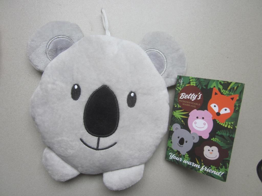 Betty's microwaveble warm hug pluche knuffel beer magnetron, Ophalen of Verzenden, Nieuw, Beer