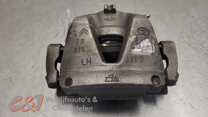 Remklauw (Tang) links-voor van een Citroen Jumpy, Gebruikt, -, Ophalen of Verzenden, -