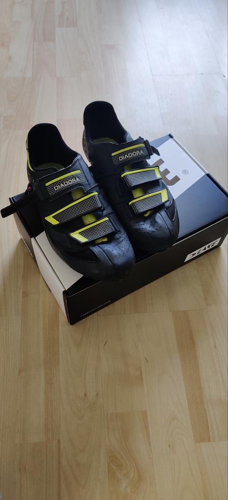 Diadora fietsschoenen maat 44, Ophalen of Verzenden, Kinderkar