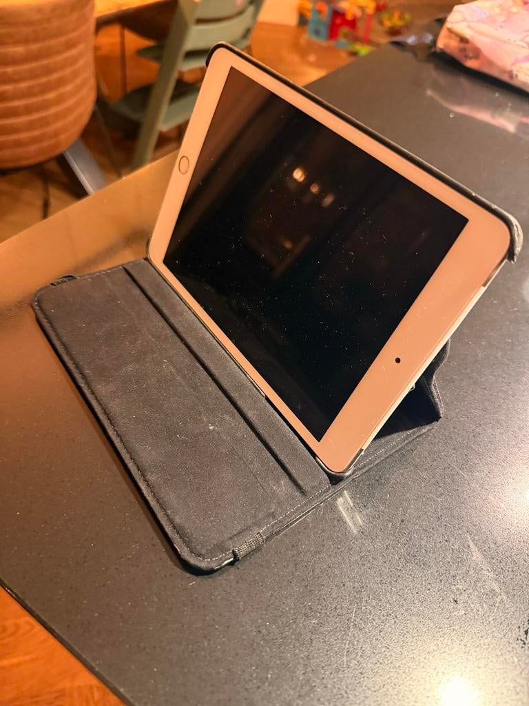 Apple iPad Mini 3 - 16GB wifi + cellular, Computers en Software, Apple iPads, Ophalen, 8 inch, Zo goed als nieuw, 16 GB