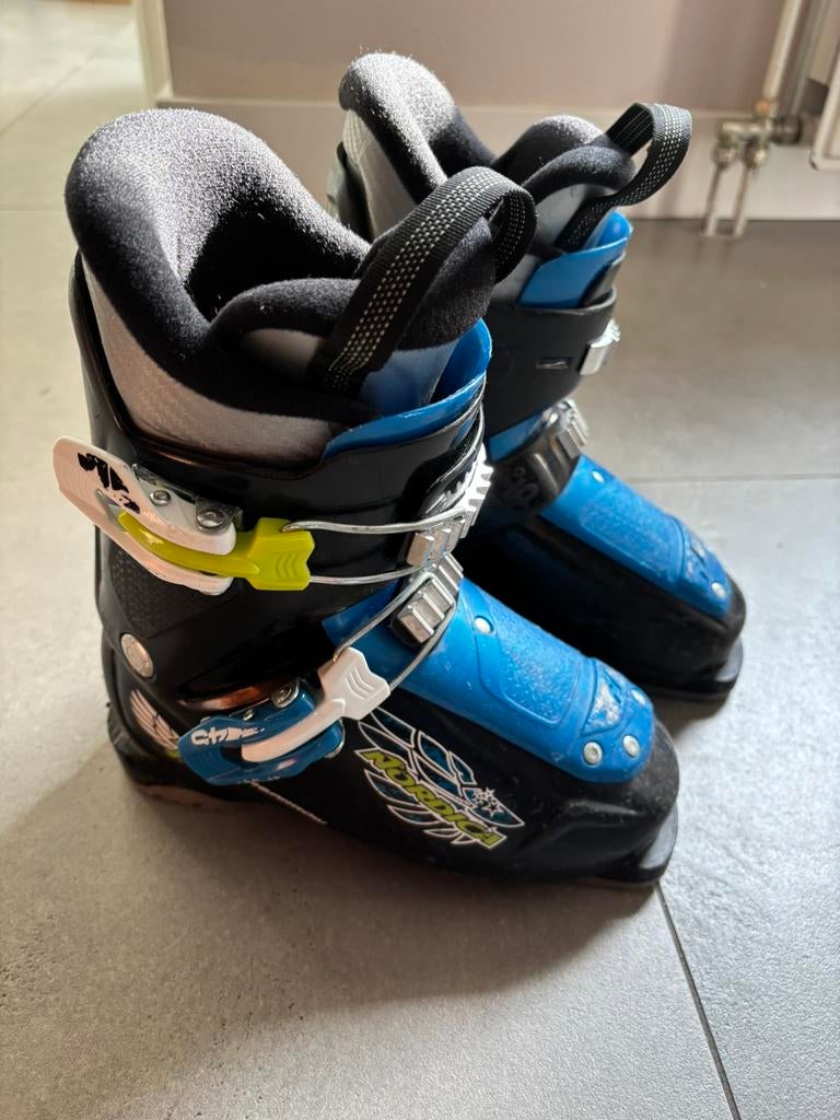 Nordica skischoenen maat 34 / mondopoint 21.5, Ophalen, Schoenen, Nordica