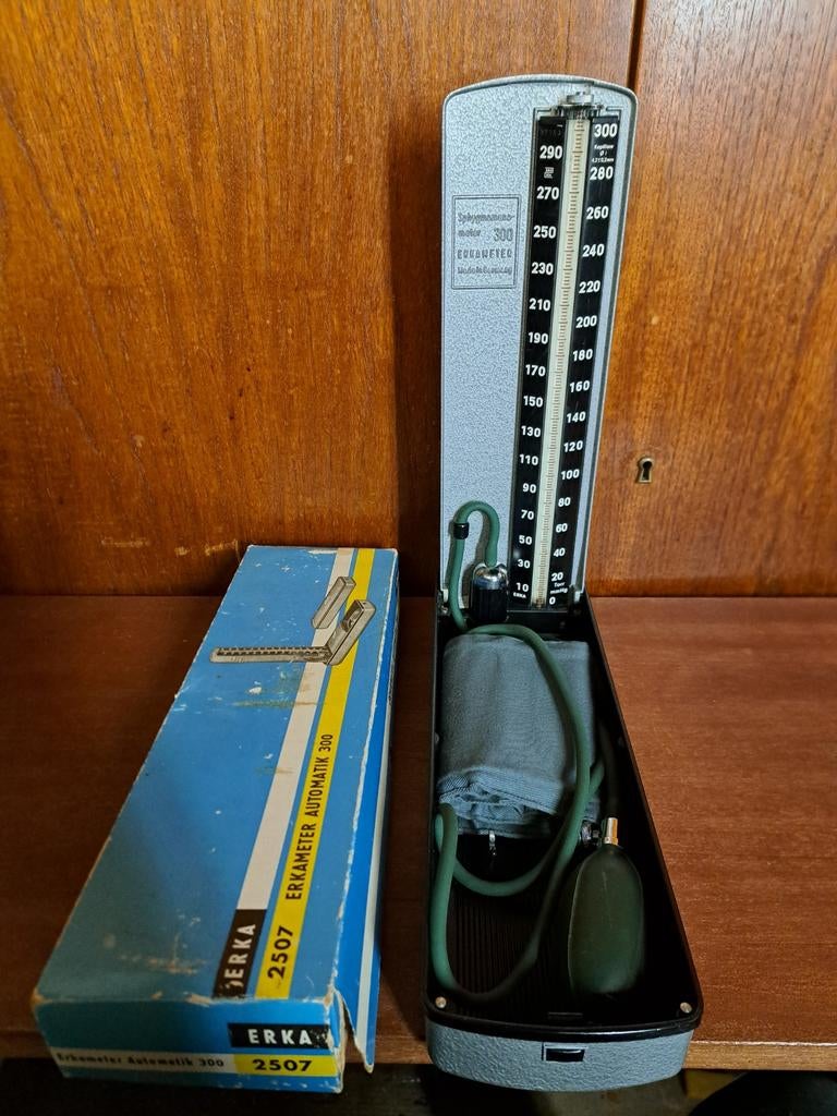 bloeddrukmeter antiek oud, Ophalen of Verzenden