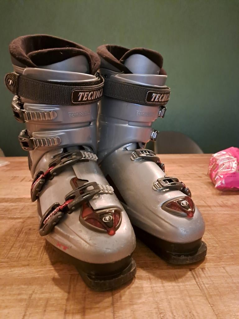 skischoenen tecnica maat 43/44, Sport en Fitness, Skiën en Langlaufen, Ophalen, 160 tot 180 cm, Schoenen, Overige merken