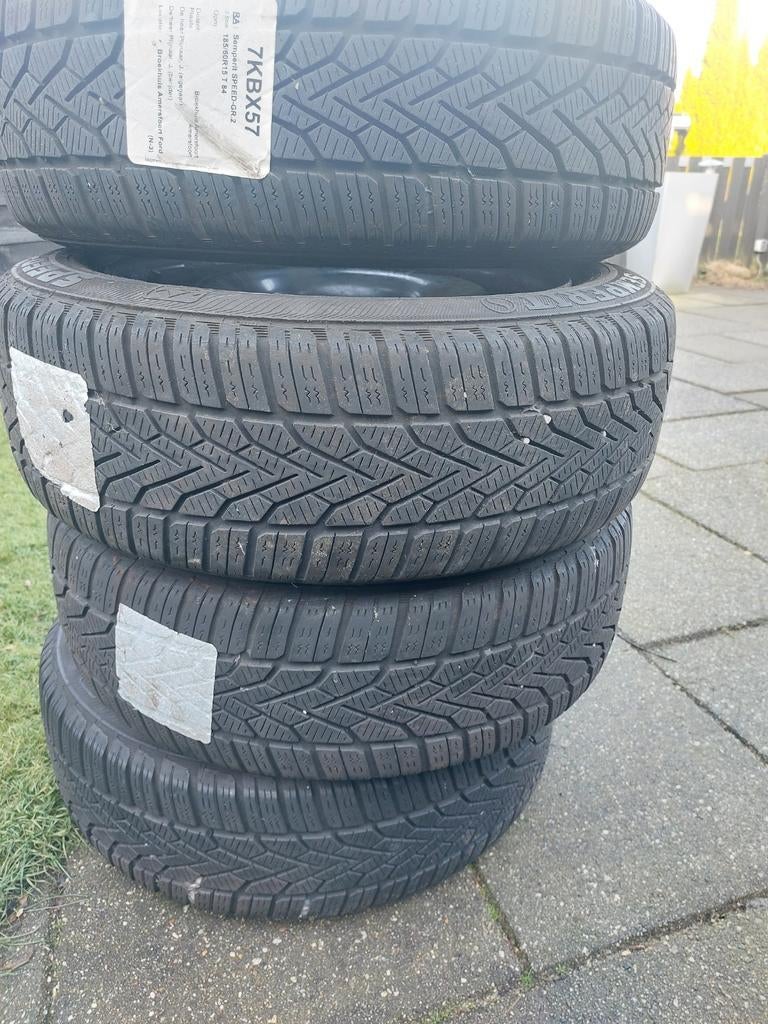 Stalen velgen met winterbanden Ford B-Max, Gebruikt, 15 inch, Banden en Velgen, Personenwagen