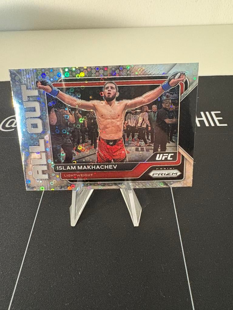 Panini prizm UFC Islam Makhachev all out disco kaart, Ophalen of Verzenden, Zo goed als nieuw