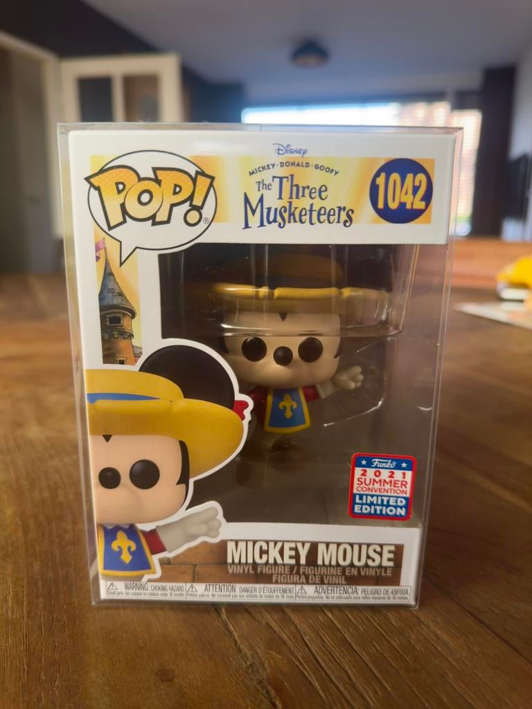 Funko Pop Mickey Mouse the three musketeers, Verzamelen, Poppetjes en Figuurtjes, Ophalen of Verzenden, Zo goed als nieuw