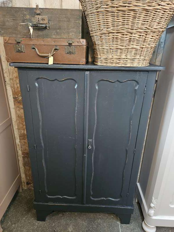 meidenkast ``WOONWINKEL RUSTIEK``, Huis en Inrichting, Kasten | Overige, Ophalen of Verzenden, Gebruikt