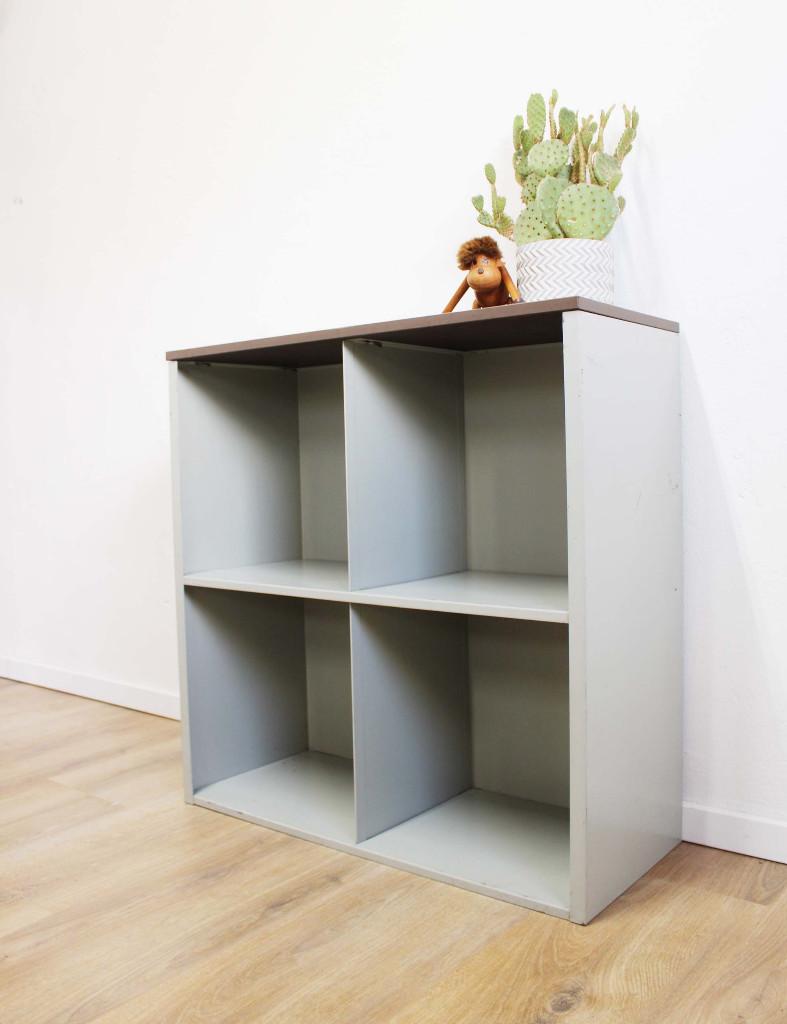 Vintage vakkenkast, Gispen? Grijze retro platen/boeken kast, Met plank(en), O, O, Retro, vintage, industrieel, man cave