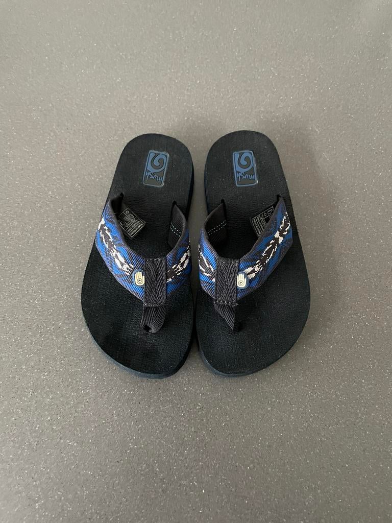 Ongebruikte Teva slipper maat 29, Ophalen of Verzenden, Zo goed als nieuw, Jongen of Meisje, Overige typen