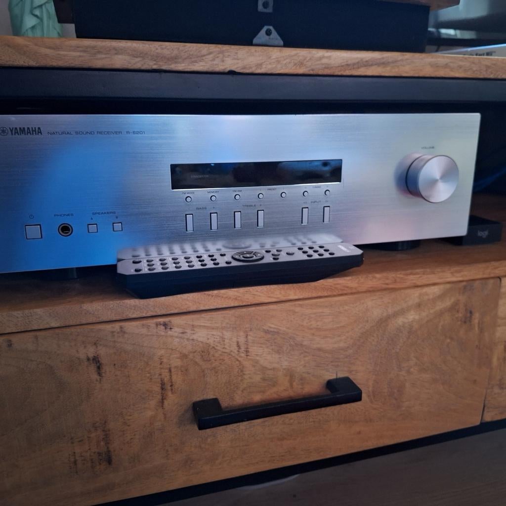 Yamaha r-s201 receiver, Ophalen of Verzenden, Zo goed als nieuw, Yamaha