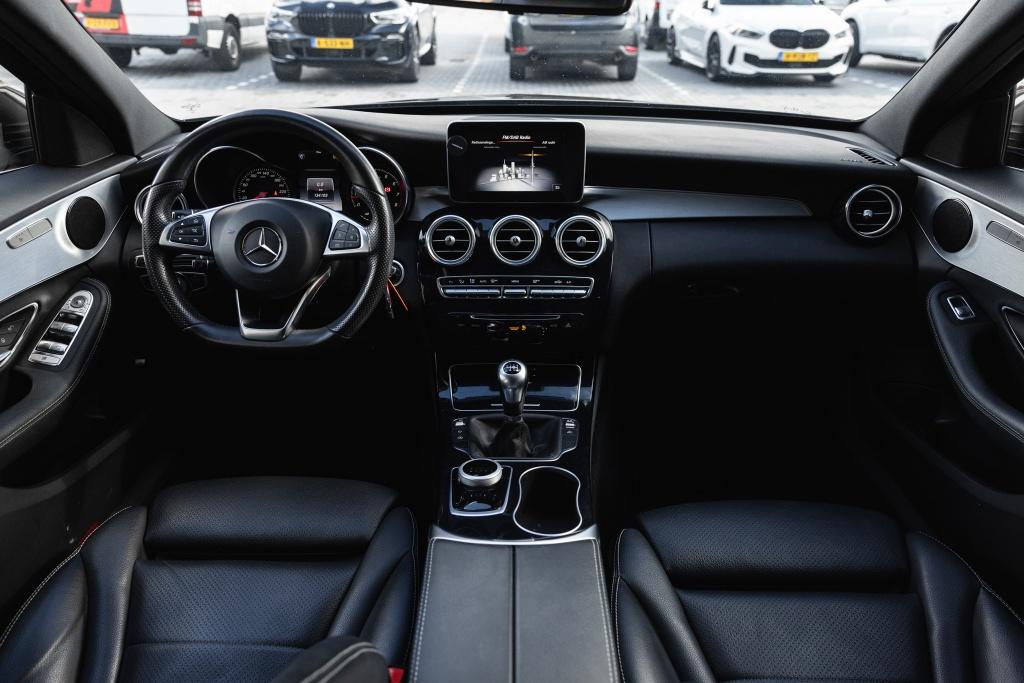 Mercedes-Benz C-Klasse 160 AMG-line (bj 2017), Keurmerk '100% Onderhouden', 12 maanden, Gebruikt, 4 cilinders