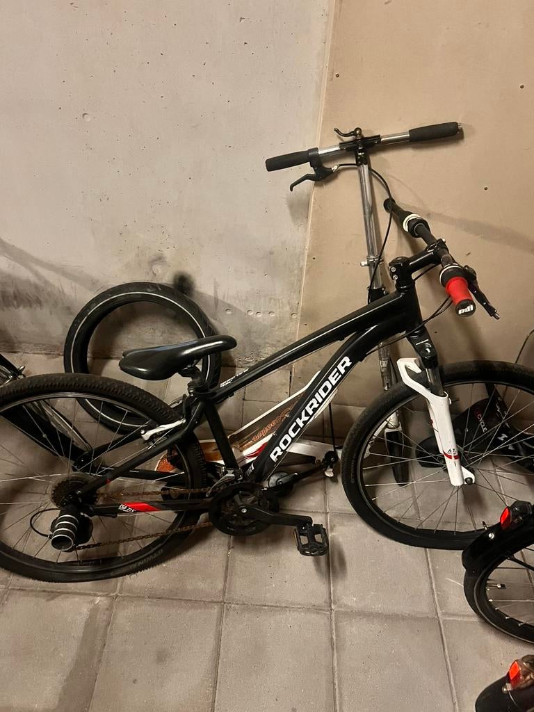 Rockrider st100, Fietsen en Brommers, Fietsen | Crossfietsen en BMX, Ophalen, Zo goed als nieuw, Aluminium, 24 inch of meer