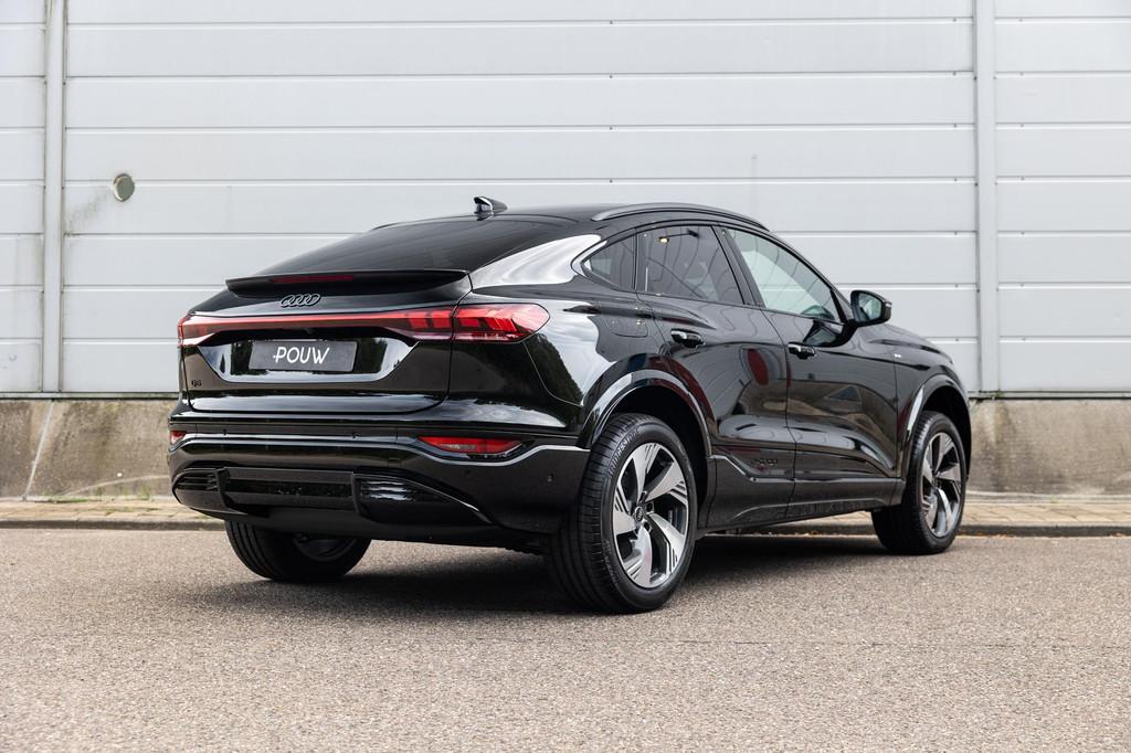 Audi Q6 Sportback e-tron 252pk S edition 83 kWh | Tech Pro |, Automaat, 12 maanden, Achterwielaandrijving, Zwart