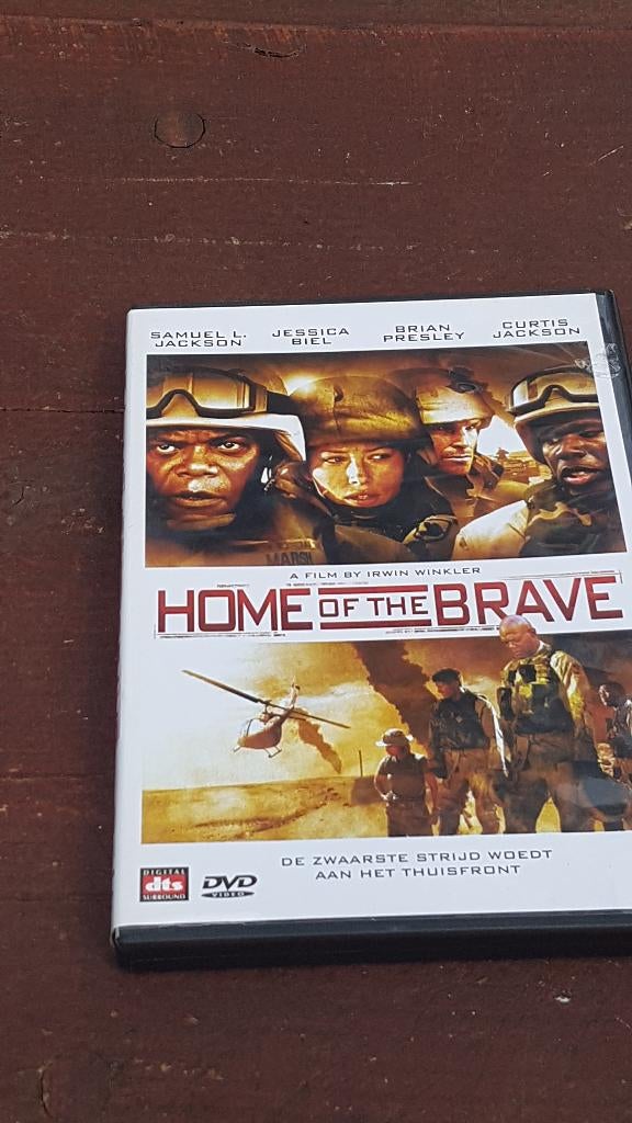 Home of the Brave, Vanaf 12 jaar, Ophalen of Verzenden, Zo goed als nieuw