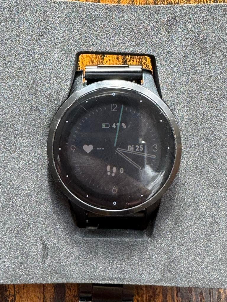 Garmin Vivoactive 4s met metalen band, Gebruikt, Hartslag, Zwart, Ophalen of Verzenden